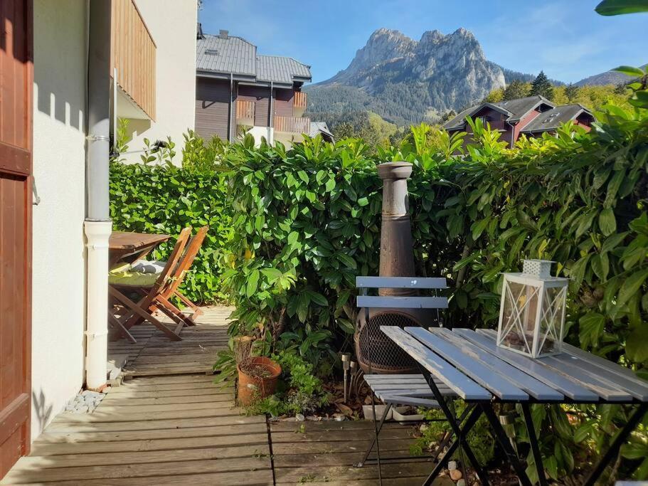 Rez De Jardin / Pieds Des Pistes Lejlighed Bernex Eksteriør billede
